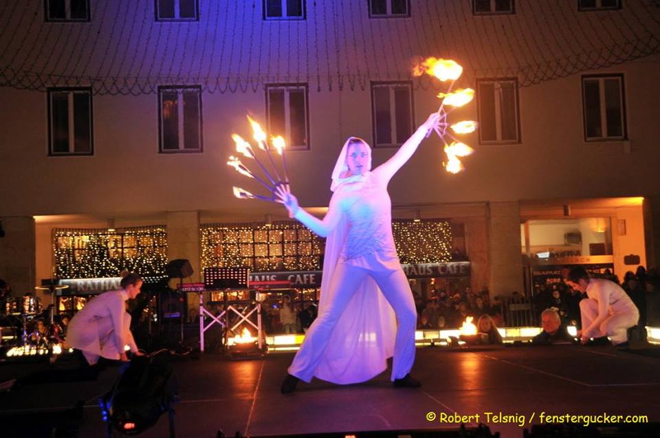 Feuershow in Villach - Adventshow