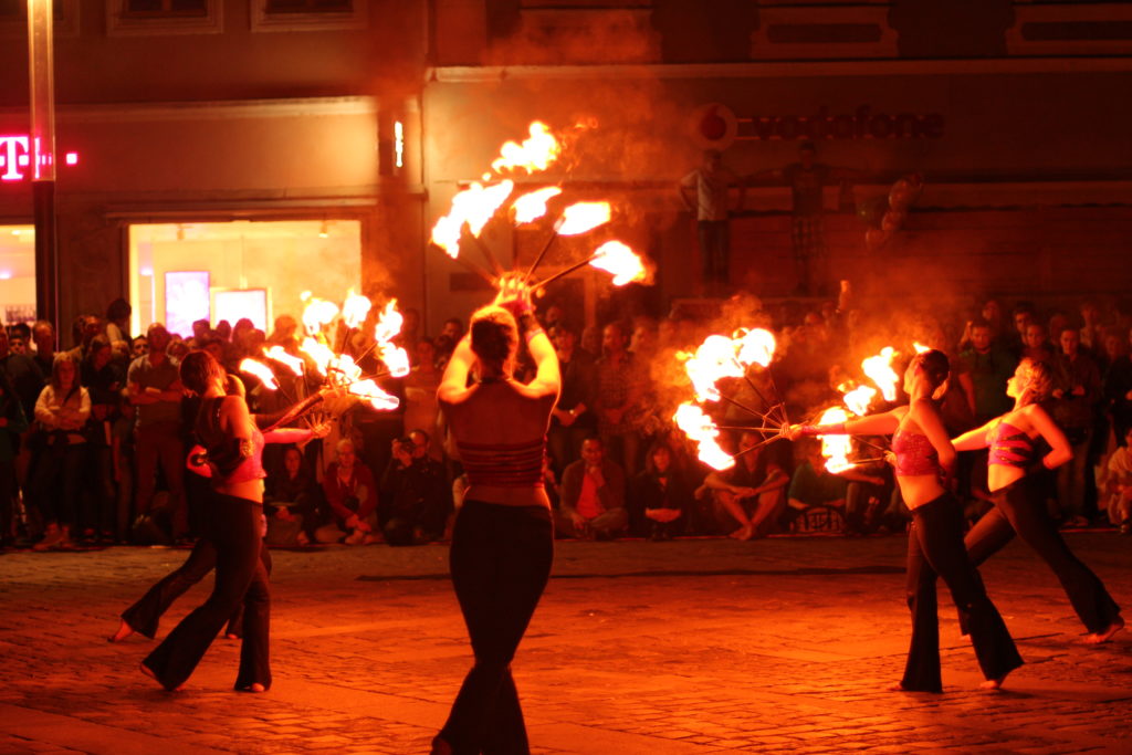 Bamberg zaubert Feuershow