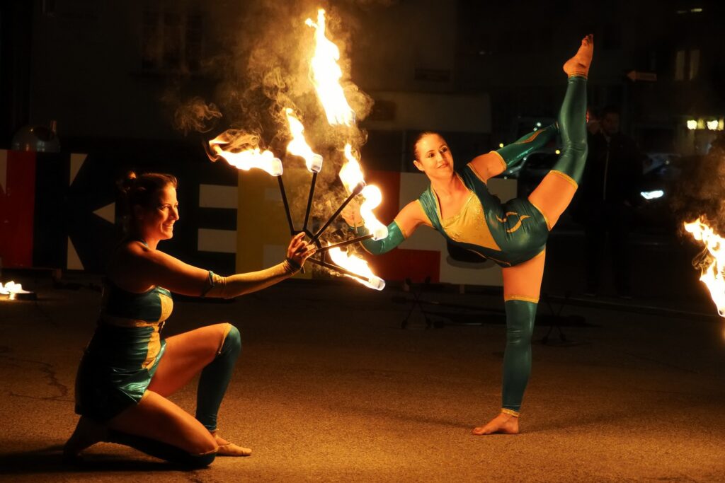 Feuershows und Lichtshows 2025